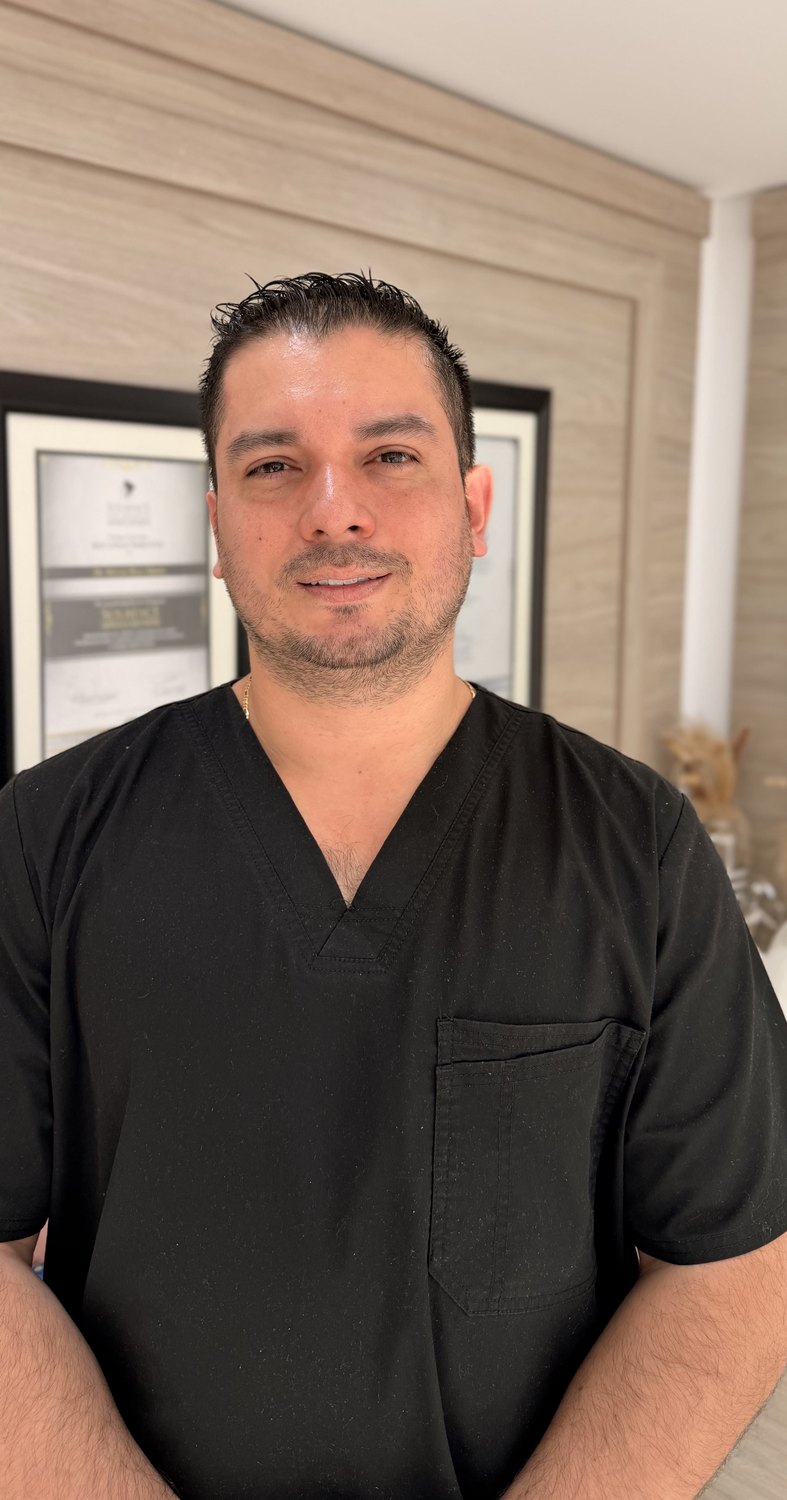 Dr. Héctor Ruiz Marín